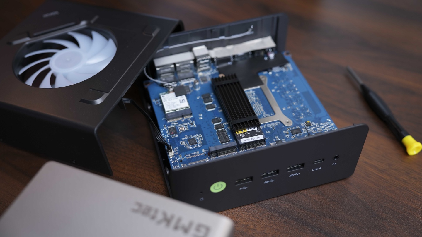 极摩客 EVO-T2s 迷你主机上架：官方价 14999 元，前百台 9999 元