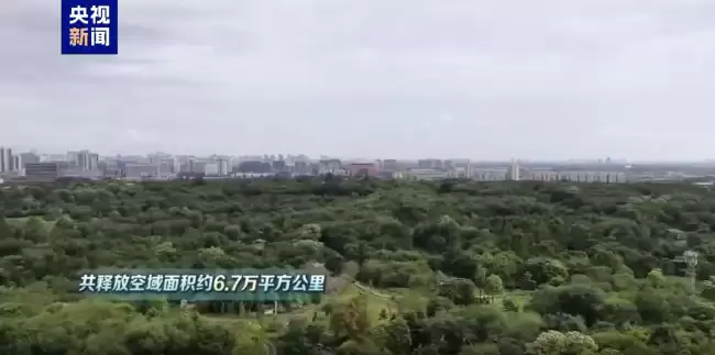 四川推行‘扫码飞’ 试点无人机飞行报备新空域