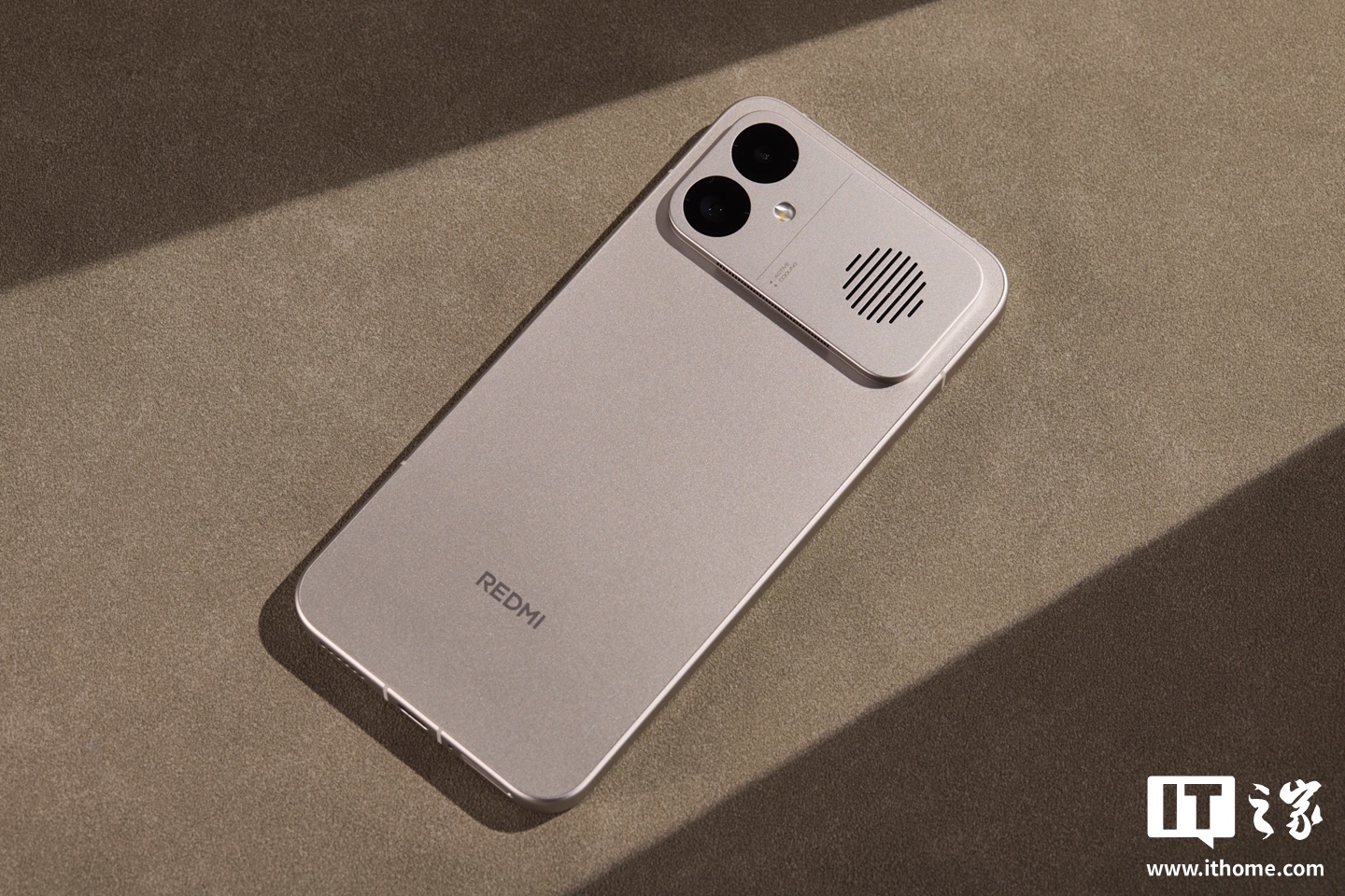 小米 REDMI K90 Max 手机首销 7 日情况曝光，消息称同期接近 K80 至尊版的 45%