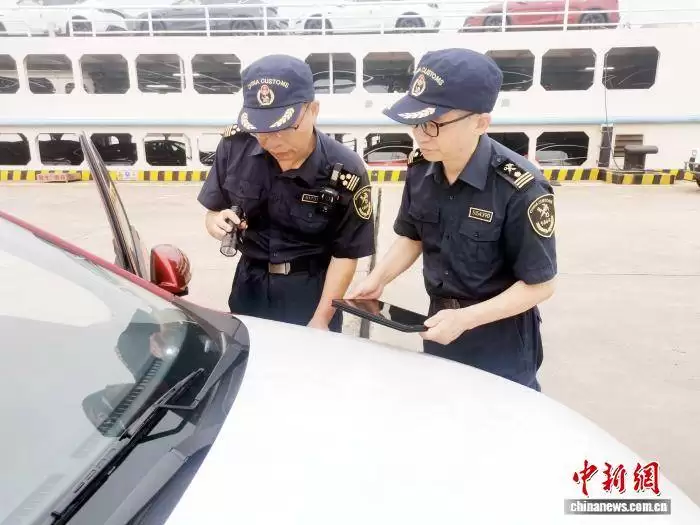 “五一”假期广州南沙汽车口岸火力全开 约7000辆国产汽车扬帆出海