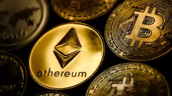 全球最大的比特币矿场在哪里?BTC网络算力分布与去中心化程度探讨