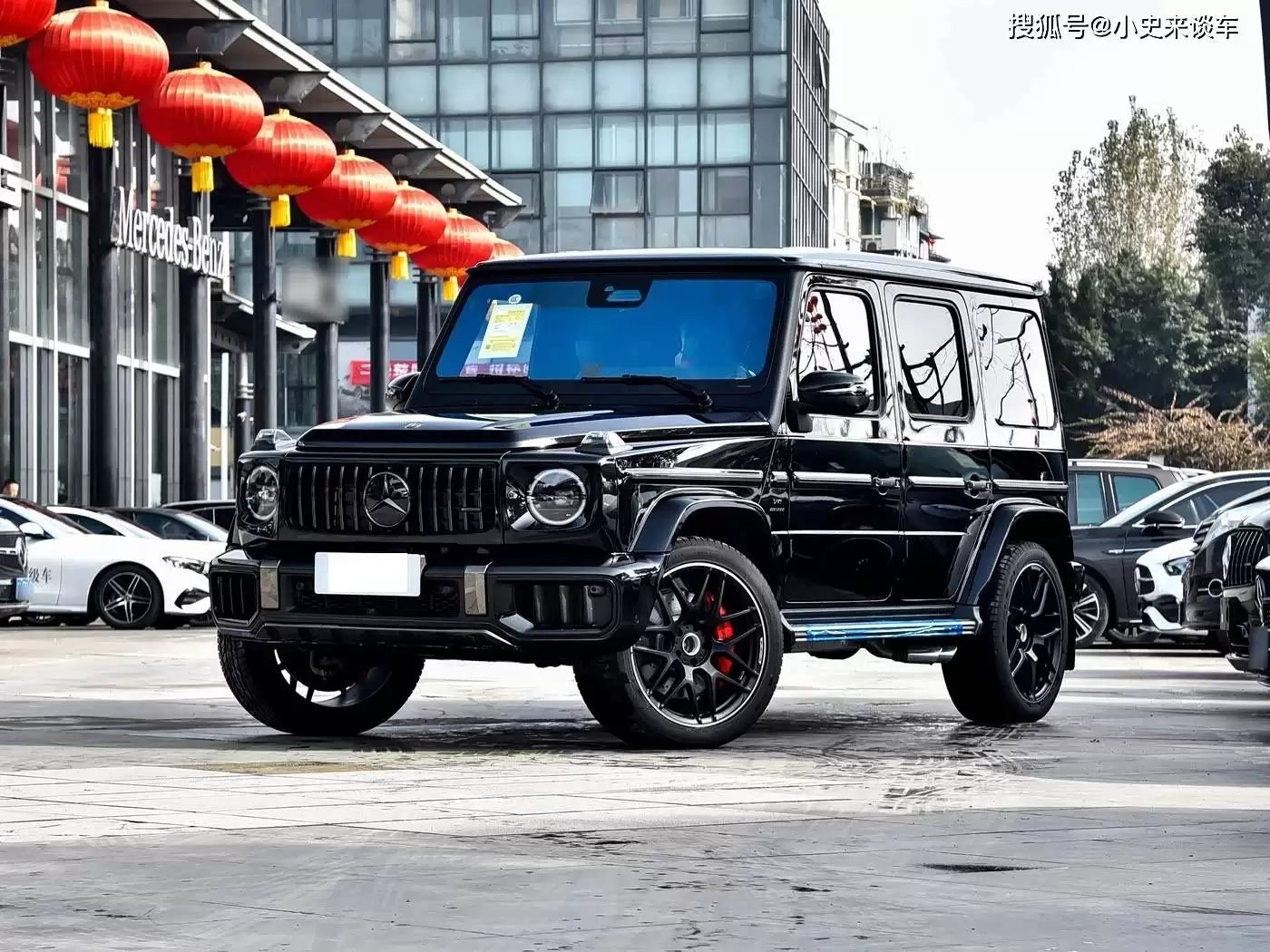 2026款奔驰G级侧面