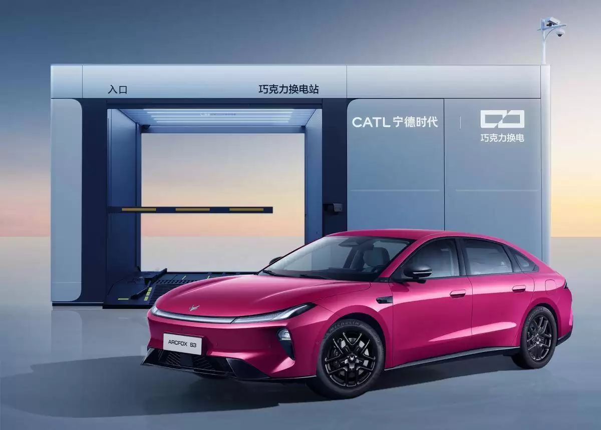 巨懂车携手极狐汽车，借抖音懂车帝之力探索线上卖新车新路径