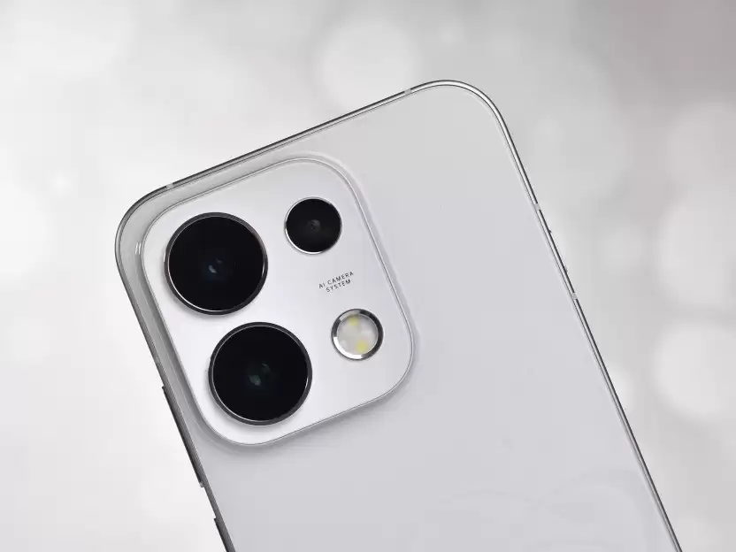 OPPO Reno16 系列值不值?看完这四点再说