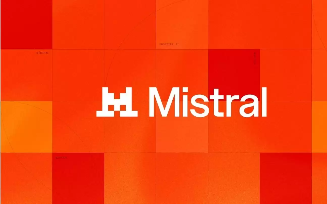 Mistral AI首席执行官Mensch：拥有定制芯片或许是迟早的事