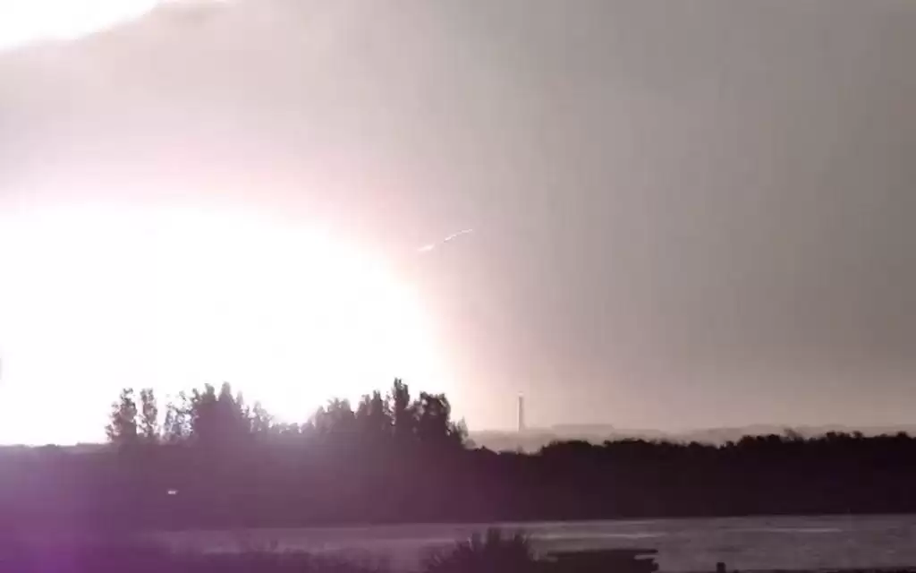 蓝色起源火箭测试中爆炸，重创贝索斯“太空梦”，马斯克：火箭就是这么难