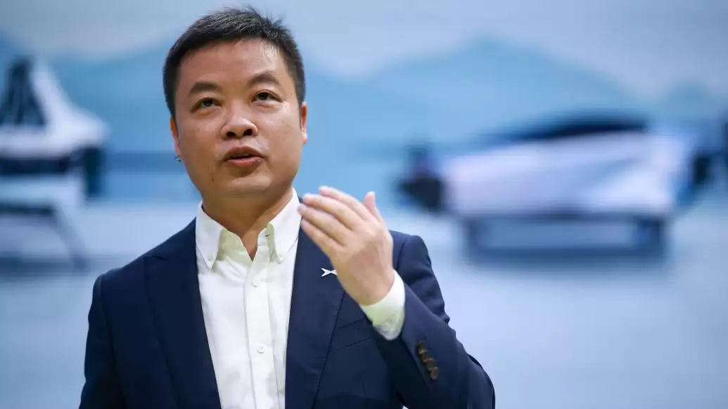 何小鹏“四问”具身模型，直言“具身智能正重复自动驾驶的故事”