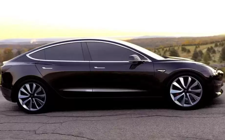 一特斯拉Model 3服役7年跑了61万公里后，实测续航缩水34.2%