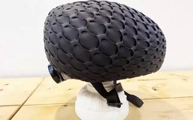 数字逻辑与物质建构：评许哲诚“境域·生成”计算性设计展演