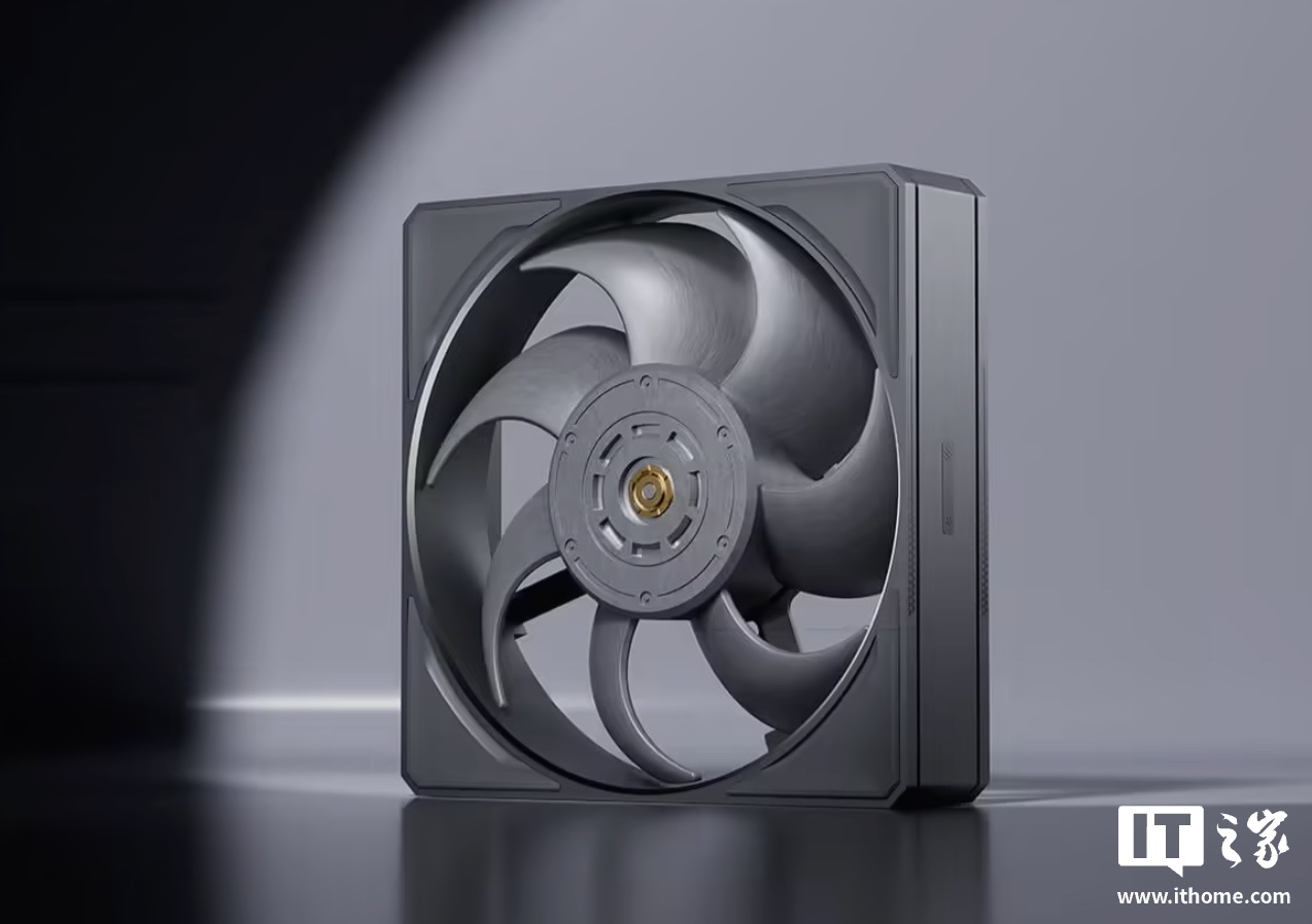 超频三野兽 F9 R120 风扇新增铝合金扇框版本，最大风量 114CFM