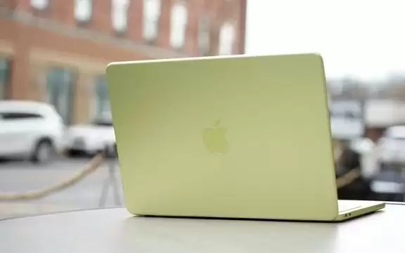MacBook Neo供不应求 苹果紧急加单A18 Pro芯片并将产量翻倍