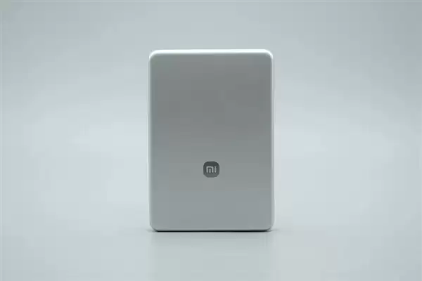 拆解报告:小米金沙江10000mAh 45W超薄磁吸移动电源