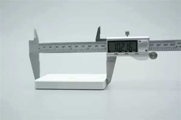 拆解报告:小米金沙江10000mAh 45W超薄磁吸移动电源