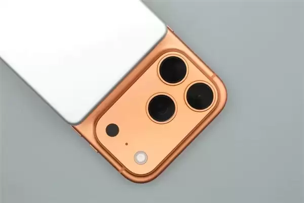 拆解报告:小米金沙江10000mAh 45W超薄磁吸移动电源