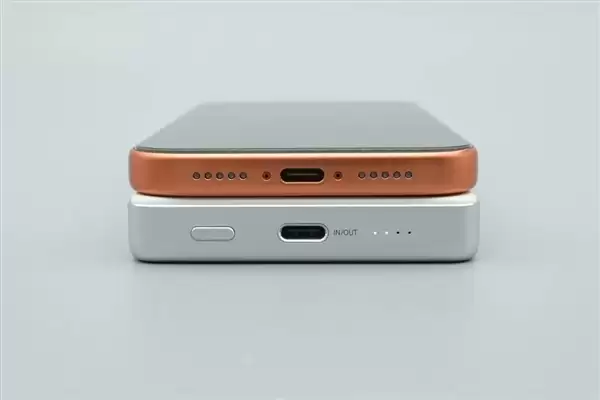 拆解报告:小米金沙江10000mAh 45W超薄磁吸移动电源