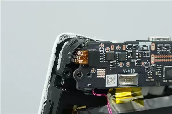 拆解报告:小米金沙江10000mAh 45W超薄磁吸移动电源