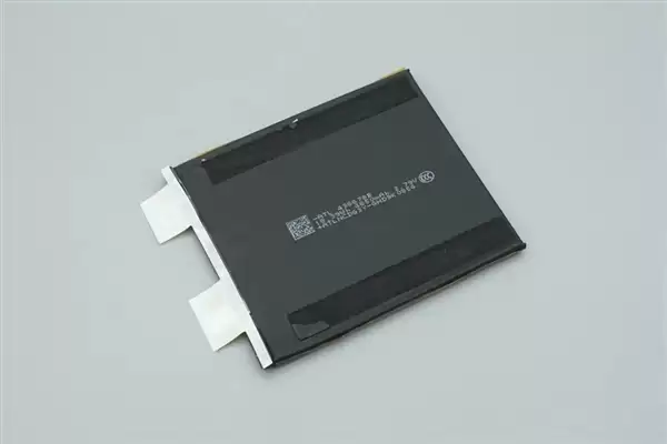 拆解报告:小米金沙江10000mAh 45W超薄磁吸移动电源