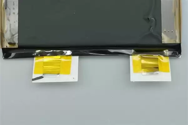 拆解报告:小米金沙江10000mAh 45W超薄磁吸移动电源