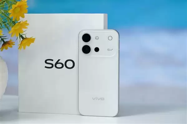 转动如星海闪烁!vivo S60星星海图赏
