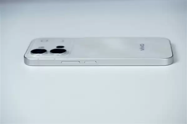 转动如星海闪烁!vivo S60星星海图赏