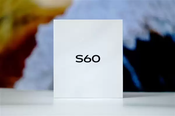 转动如星海闪烁!vivo S60星星海图赏