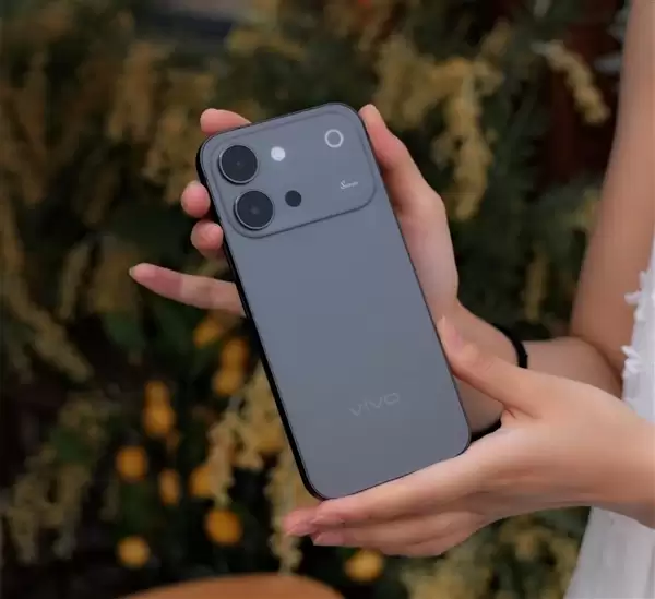 支持4K原生感Live!vivo S60元气版仲夏夜图赏