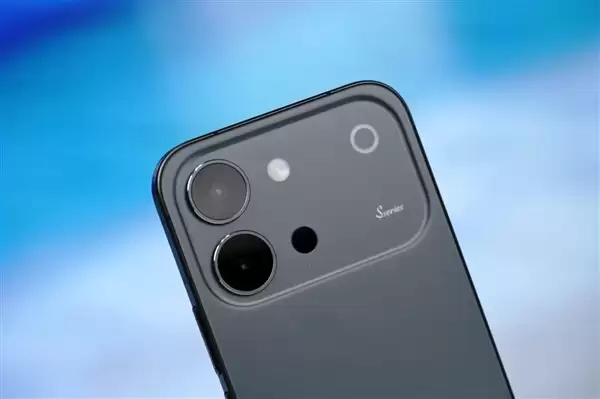 支持4K原生感Live!vivo S60元气版仲夏夜图赏