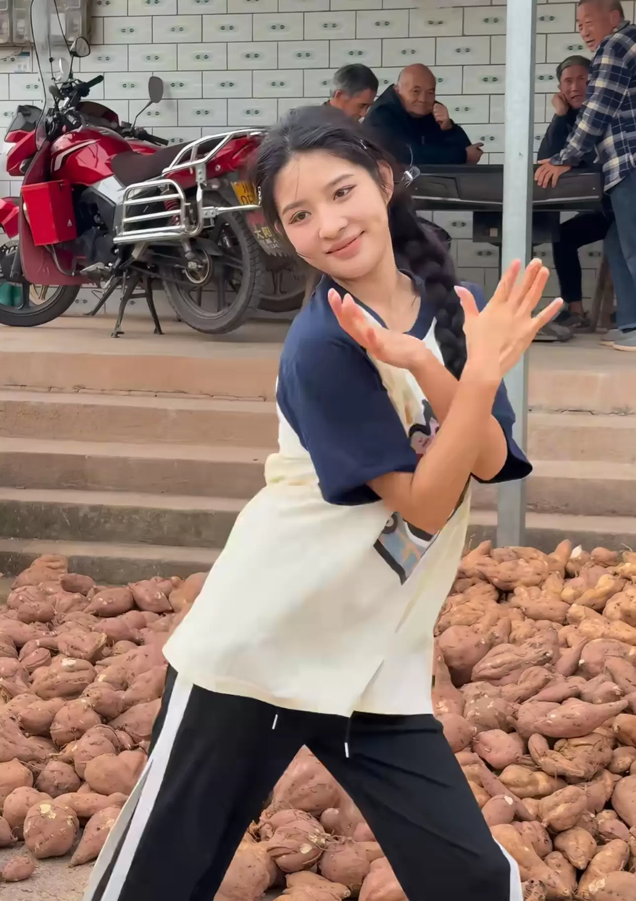 微信图片_2026-06-11_161817_078_副本.jpg