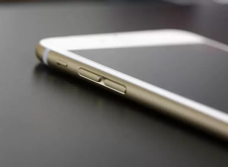 想要购买二手 iPhone,如何识别组装机或翻新机? 想要购买二手 iPhone,如何识别组装机或翻新机?