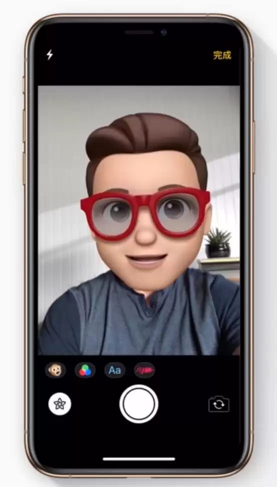 不一样的“自拍照”:用 iPhone 分享拟我表情或视频 不一样的“自拍照”:用 iPhone 分享拟我表情或视频