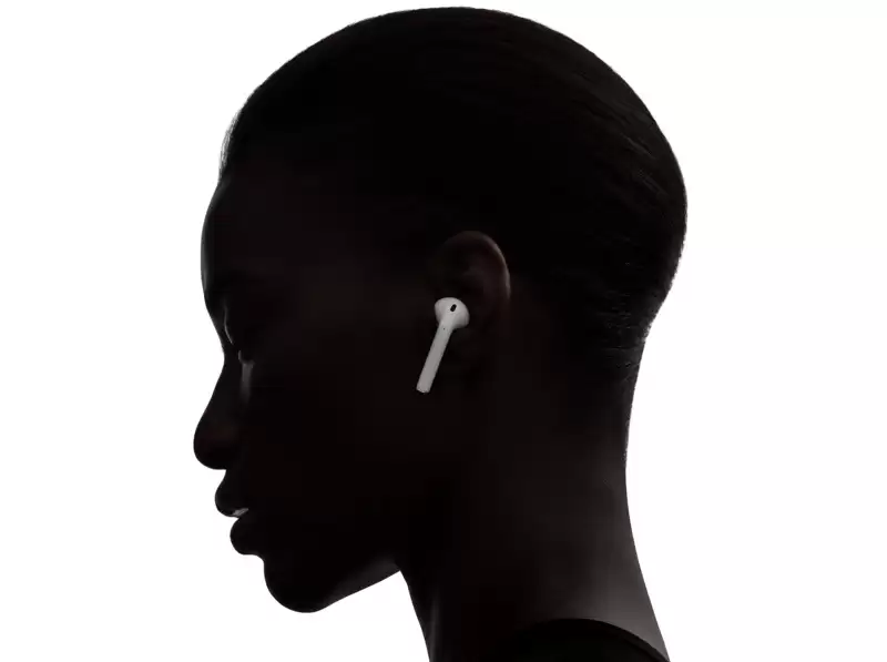 如何将 AirPods 的麦克风设置为「始终左耳」或「始终右耳」? 如何将 AirPods 的麦克风设置为「始终左耳」或「始终右耳」?
