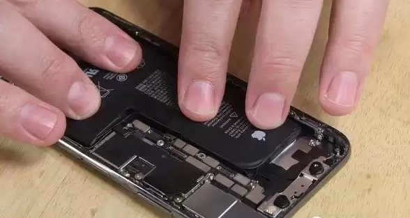 iPhone 电池和电源维修常见问题解答 iPhone 电池和电源维修常见问题解答
