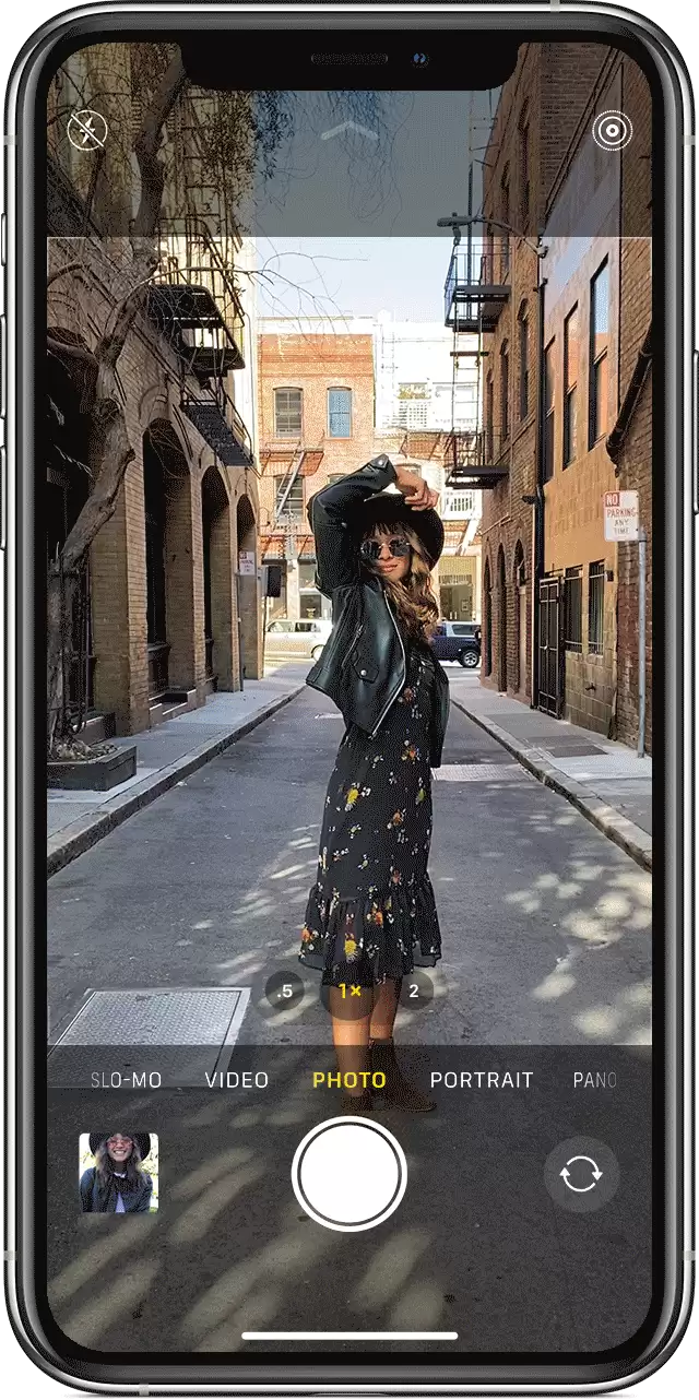 iPhone 11 全新相机功能:如何快速录制以及连拍照片? iPhone 11 全新相机功能:如何快速录制以及连拍照片?