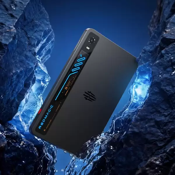 红魔游戏平板5 Pro外观正式公布:行业唯一RGB水冷设计 透明机身超酷炫