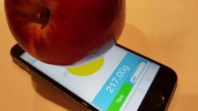 旧款 iPhone 的“新功能”:利用 3D Touch 称物体重量 旧款 iPhone 的“新功能”:利用 3D Touch 称物体重量