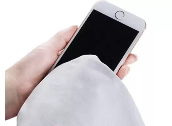 苹果官方教你如何清洁iPhone和AirPods 苹果官方教你如何清洁iPhone和AirPods
