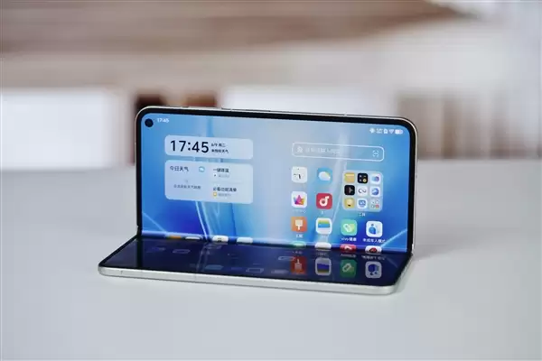 蓝厂最强折叠屏！vivo X Fold 6图赏