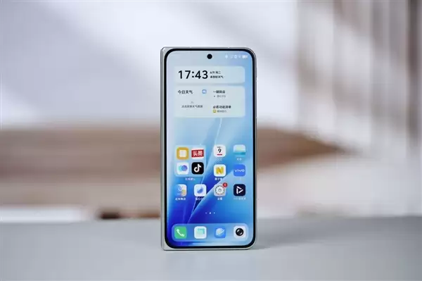 蓝厂最强折叠屏！vivo X Fold 6图赏