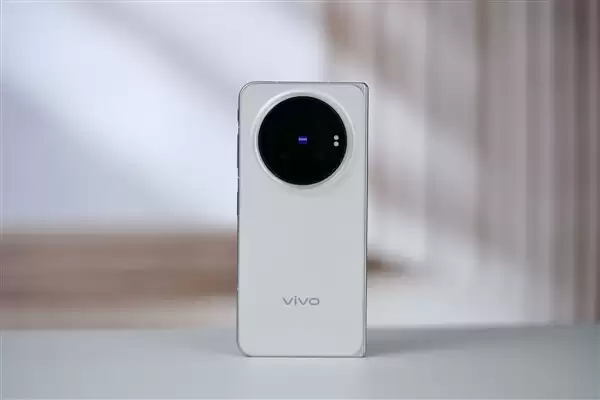蓝厂最强折叠屏！vivo X Fold 6图赏