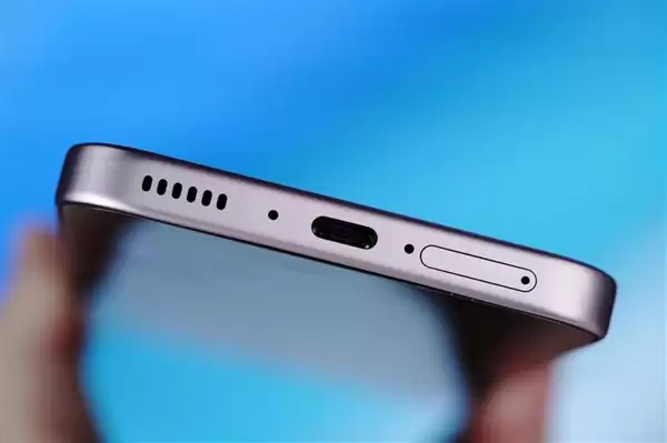 轻薄机身塞下9000mAh电池!vivo Y600 Turbo图赏