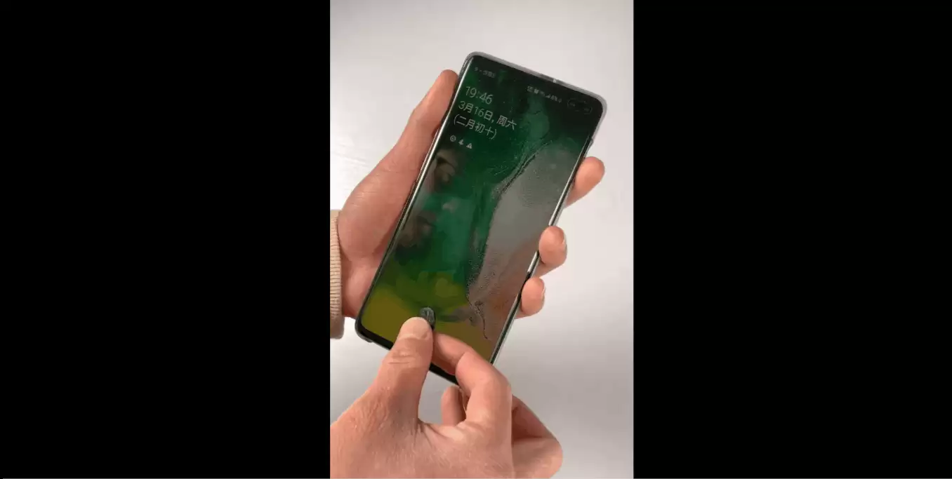 iPhone 12 可能采用屏下指纹识别,和 Face ID 有什么区别? iPhone 12 可能采用屏下指纹识别,和 Face ID 有什么区别?