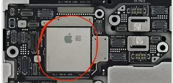 iPhone 18 Pro散热史诗级提升!苹果A20 Pro采用台积电WMCM封装