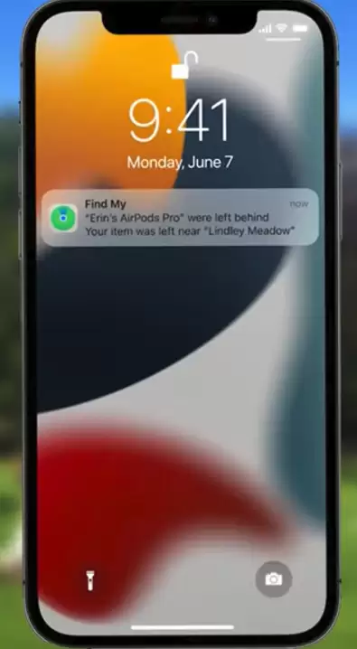 iOS 15 新功能:留意屏幕上这条关于 AirPods 的信息 iOS 15 新功能:留意屏幕上这条关于 AirPods 的信息