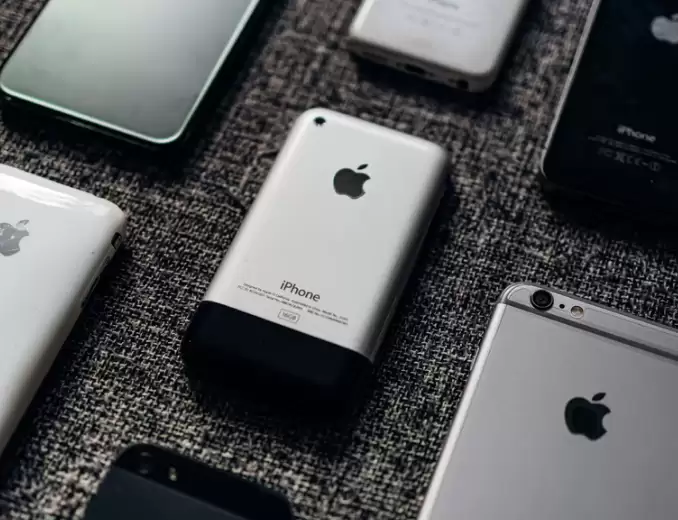 iPhone 使用寿命有多久?出现这些问题表示可能需要维修和换新 iPhone 使用寿命有多久?出现这些问题表示可能需要维修和换新