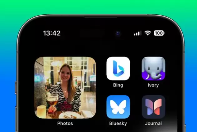 iOS 17 小技巧:在 iPhone 主屏幕照片小组件中展示指定照片 iOS 17 小技巧:在 iPhone 主屏幕照片小组件中展示指定照片