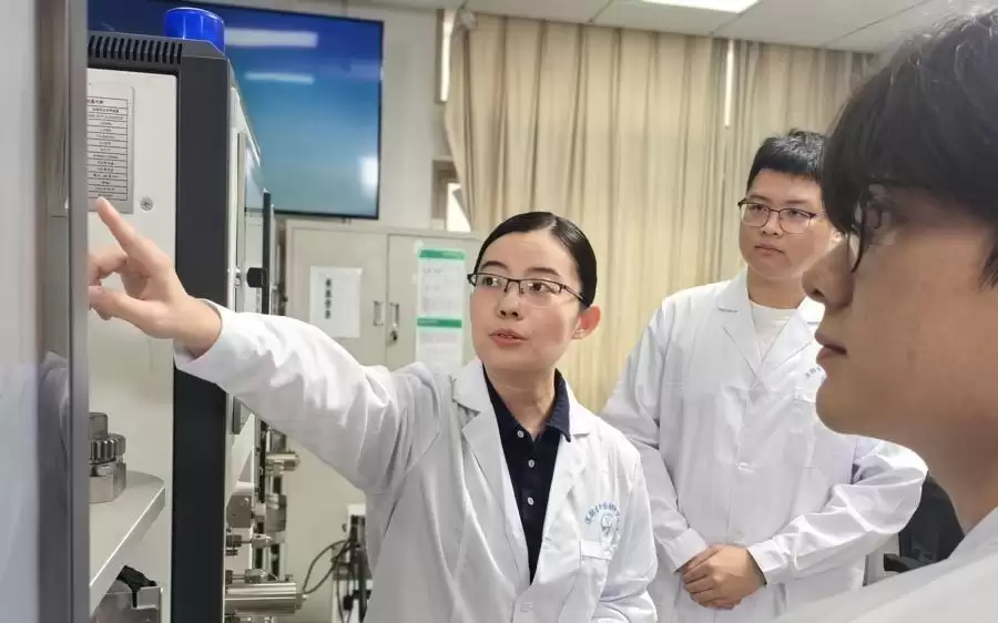 赵维殳：4岁问生命起源，36岁绘出深渊“清明上河图”|上海最美科技工作者