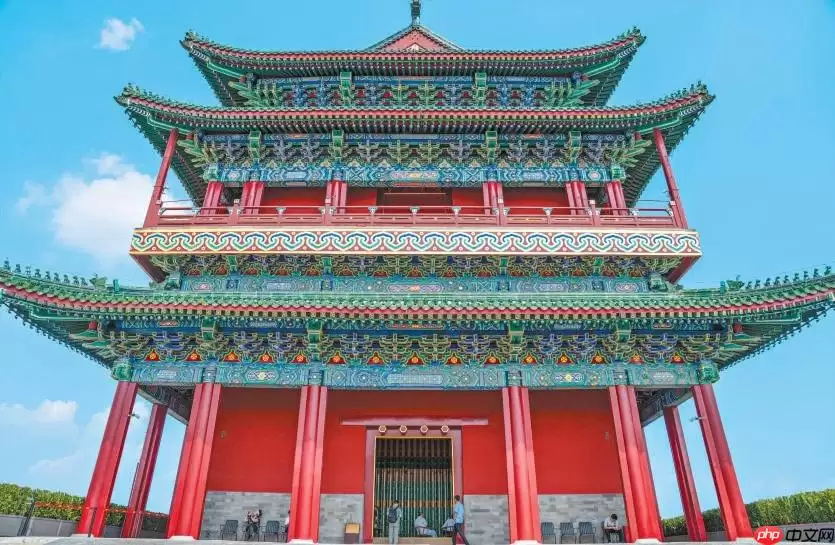 正阳门城楼时隔6年重新开放 中轴线“最美漫步道”发布 北京中轴线“焕新绽彩”