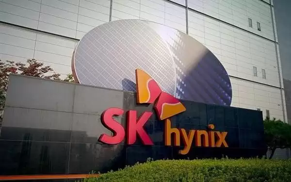 全球首发！SK海力士12层HBM4量产交付英伟达：速度超10Gbps