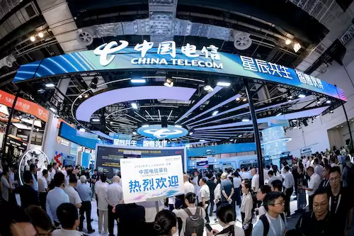 直击WAIC 2026中国电信展台，斩获大奖的智传网是何来头？