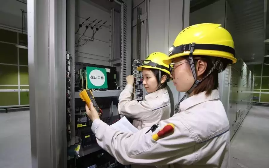 国内率先！上海配电网用上5G-A技术，故障复电从40分钟缩至1分钟